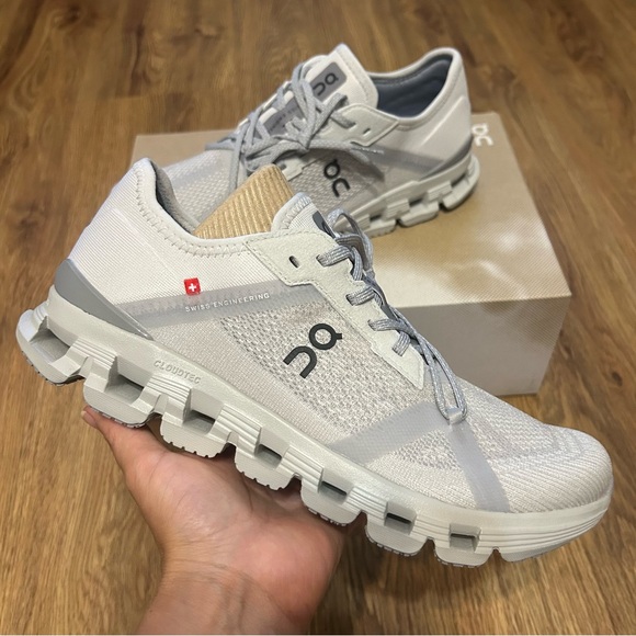ON CLOUD X 4 AD Wolf Alloy running athletic training lace up shoes sneakers sz 8 - Picture 1 of 8